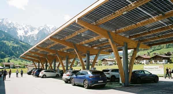 Solar-Carport Tirol